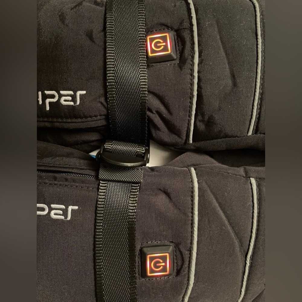 Black Heated Gloves